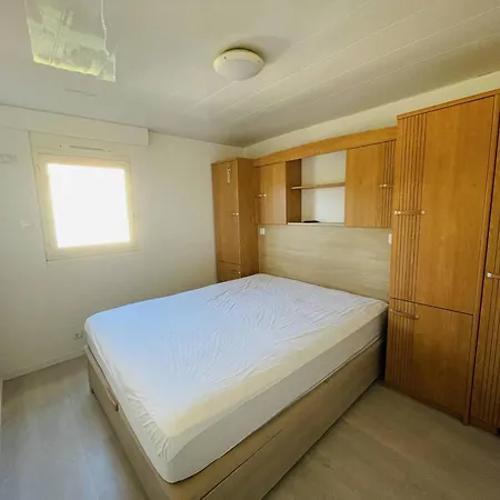 Apartment Centre Port, Piscine, Proche Plage, Box Privatif - Fr-1-723-125